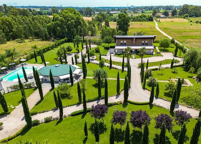 Casale Delle Ronde B&B