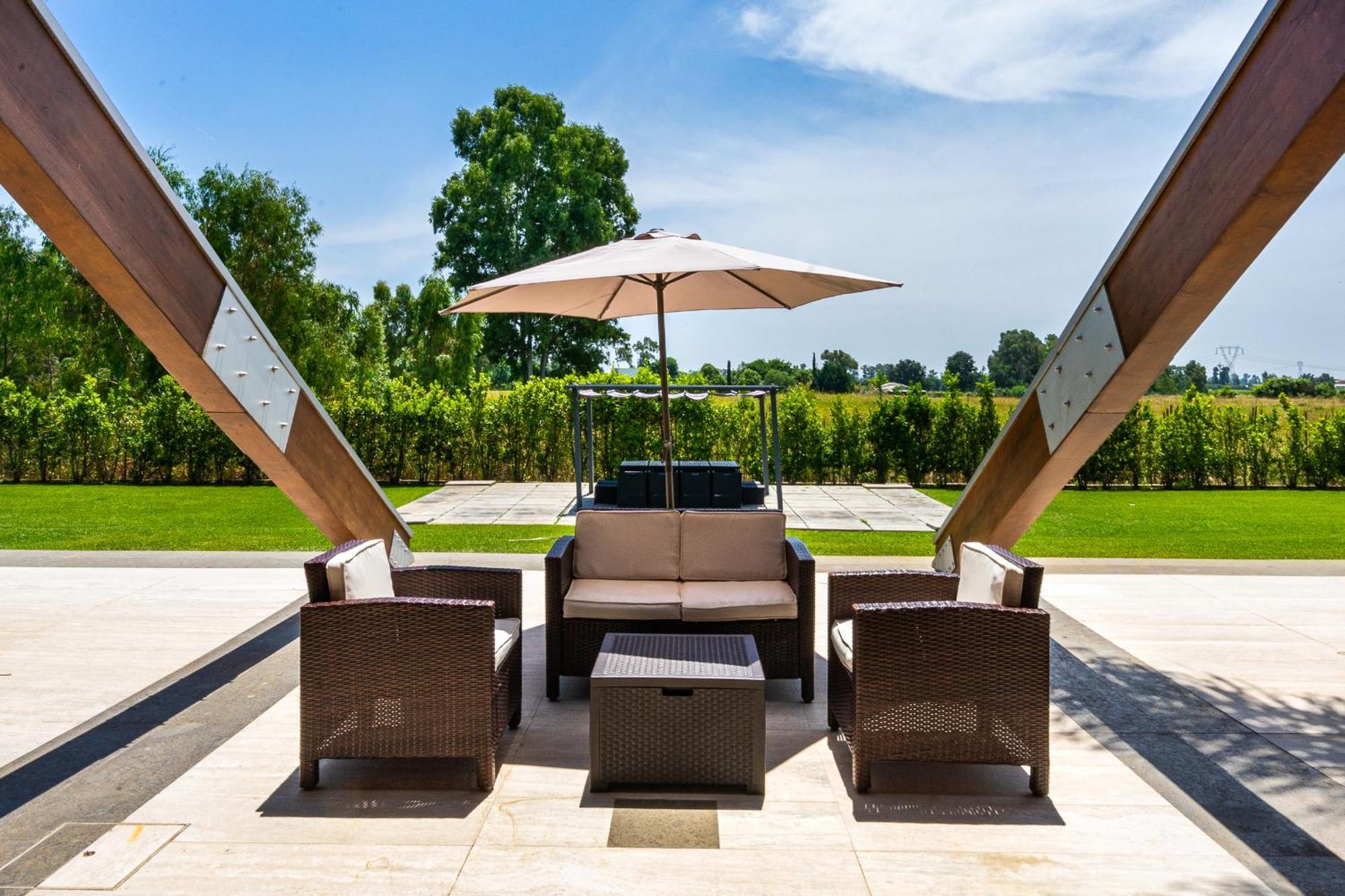 Bed & Breakfast Casale Delle Ronde 3*