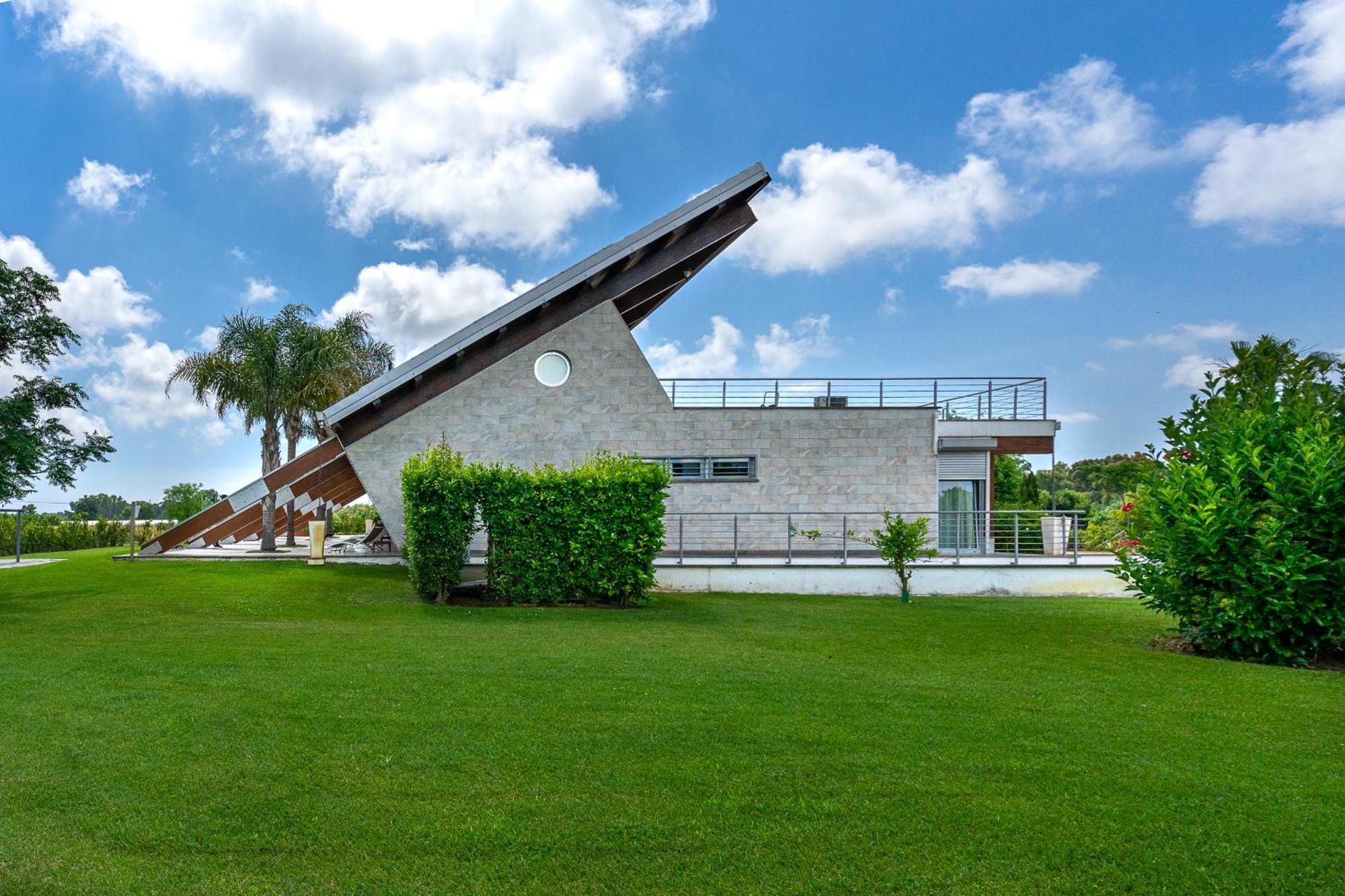 Bed & Breakfast Casale Delle Ronde 3*