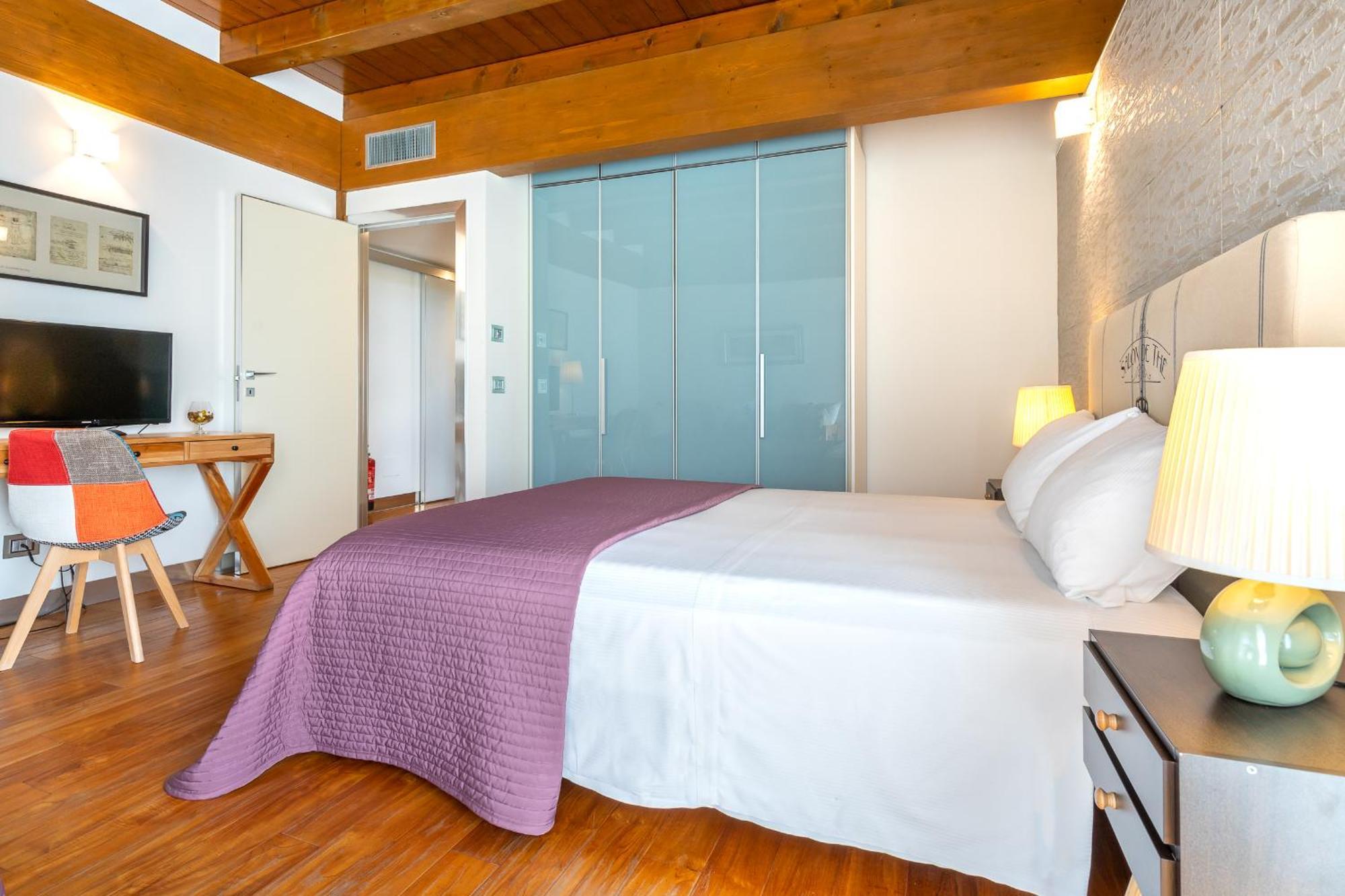 Casale Delle Ronde 3* Latina